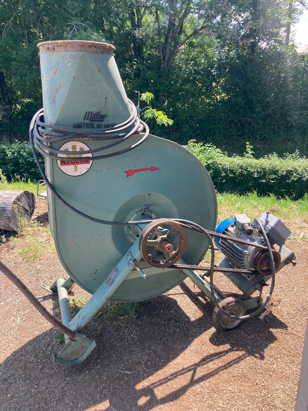 Müller Alle Maschinen: Souffleur agricole de marque Müller – Gebraucht aus Bourrignon von filledemai