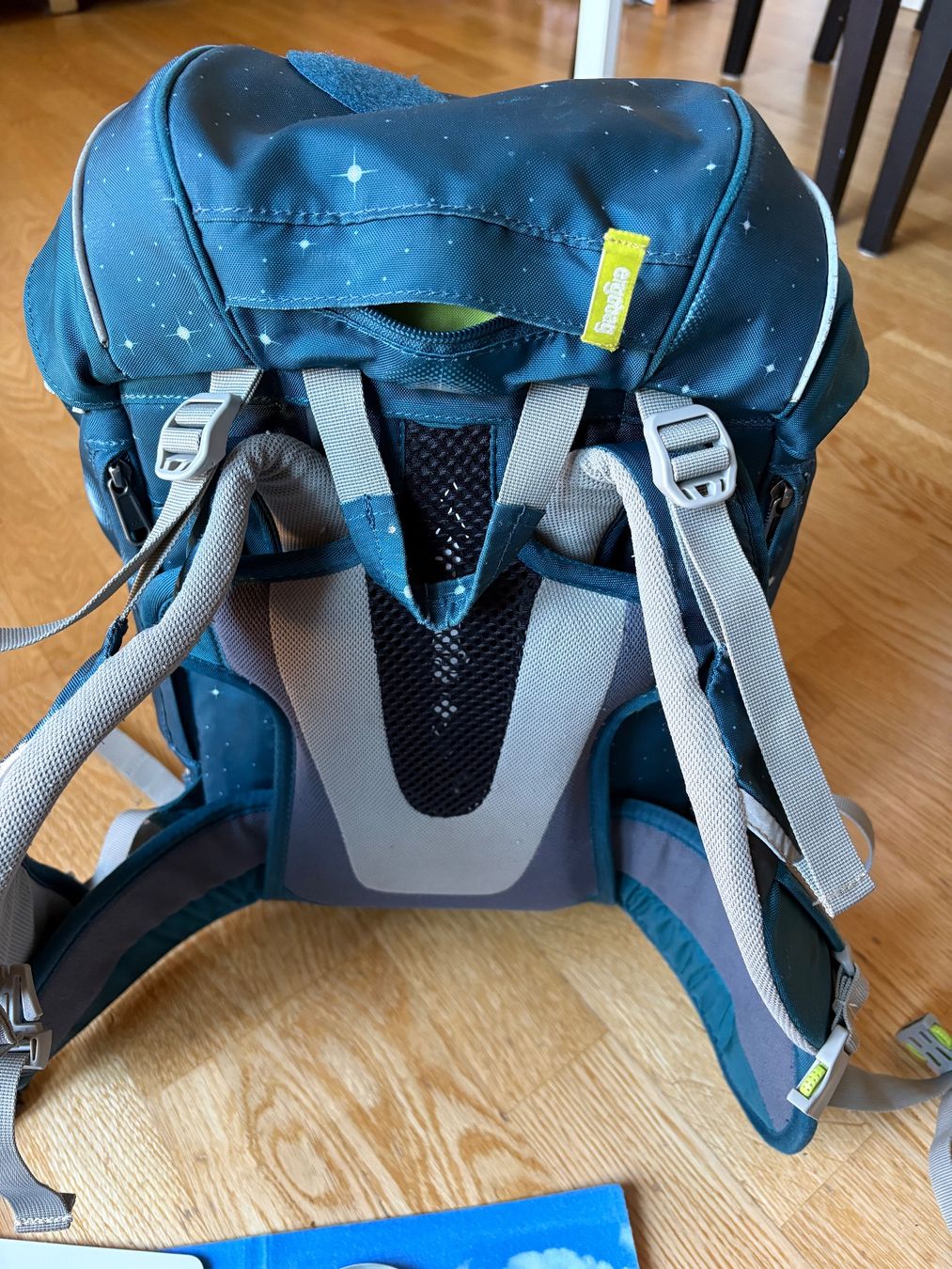 Ergobag Rucksäcke: Ergobag blau Motiv Weltall – Gebraucht aus Zürich von Fabienne059 1