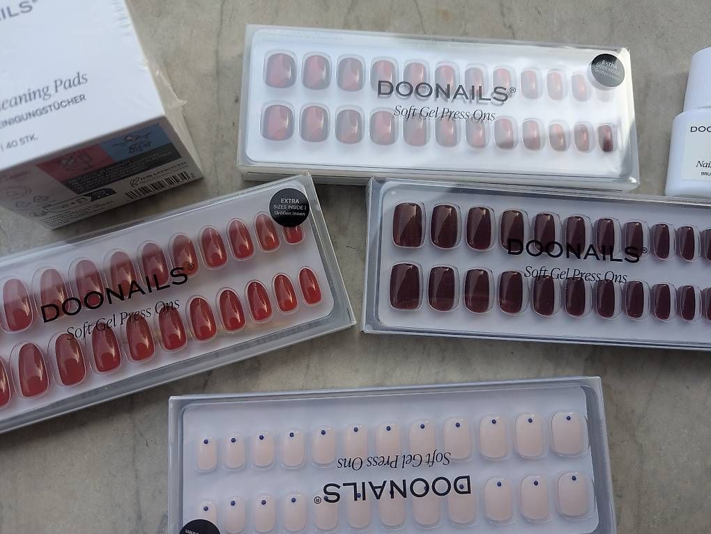 Künstliche Fingernägel: Doonails Soft Gel Press Ons Set – Neu und originalverpackt aus Zürich von lin_6dtc 1