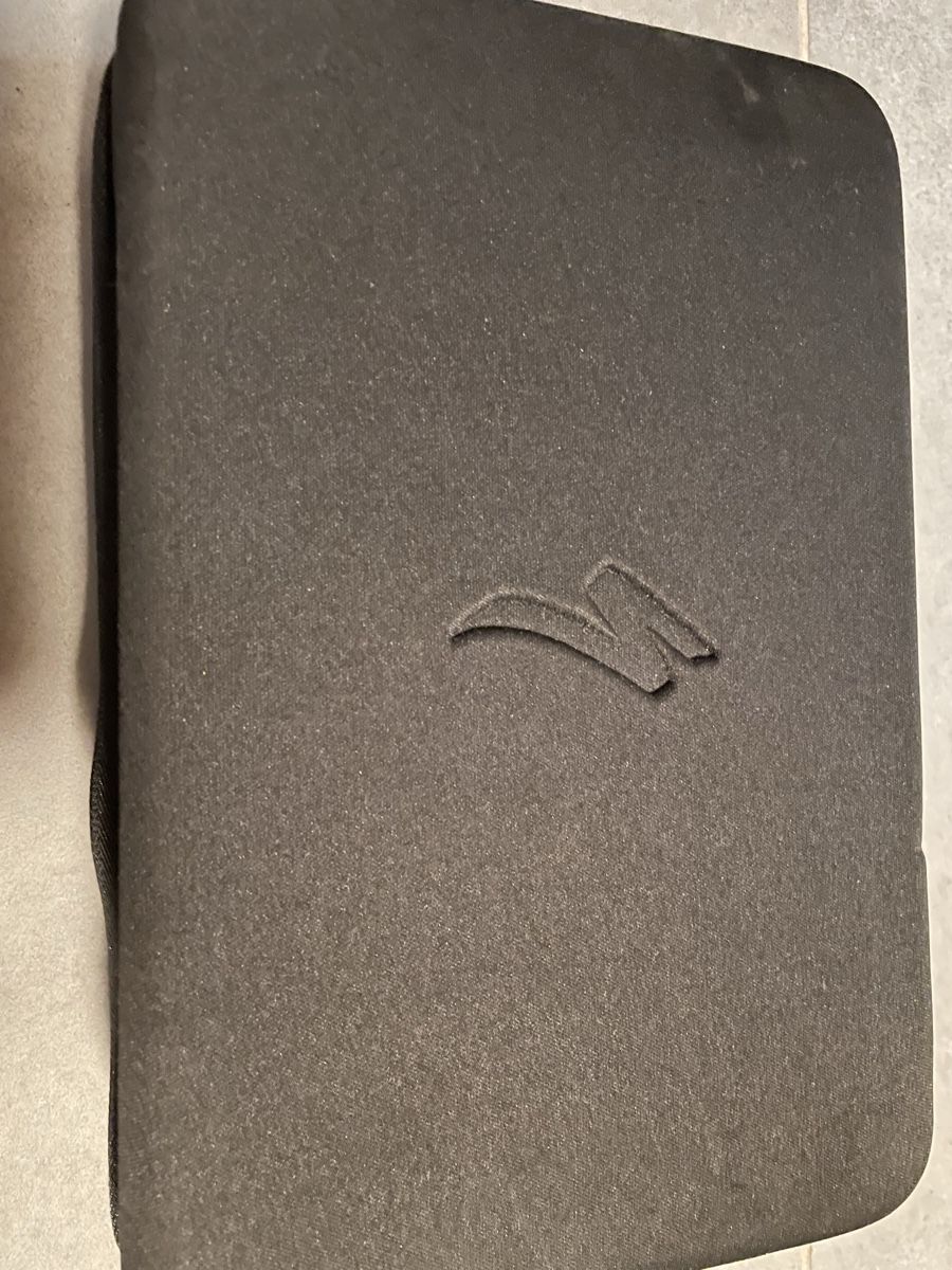 Specialized Caricabatterie: Specialized E-Bike Ladegerät mit originalem Case – Nuovo (secondo la descrizione) da Häuslenen venduto da jus_h7xt 3