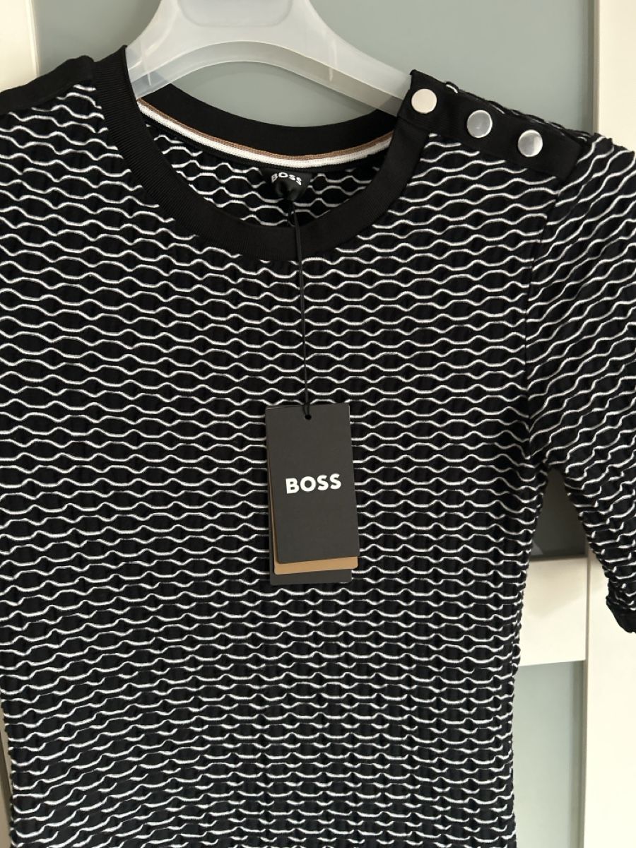 Hugo Boss Kleider: Boss Kleis S – Neu und originalverpackt aus Oberdorf BL von Luka02 1