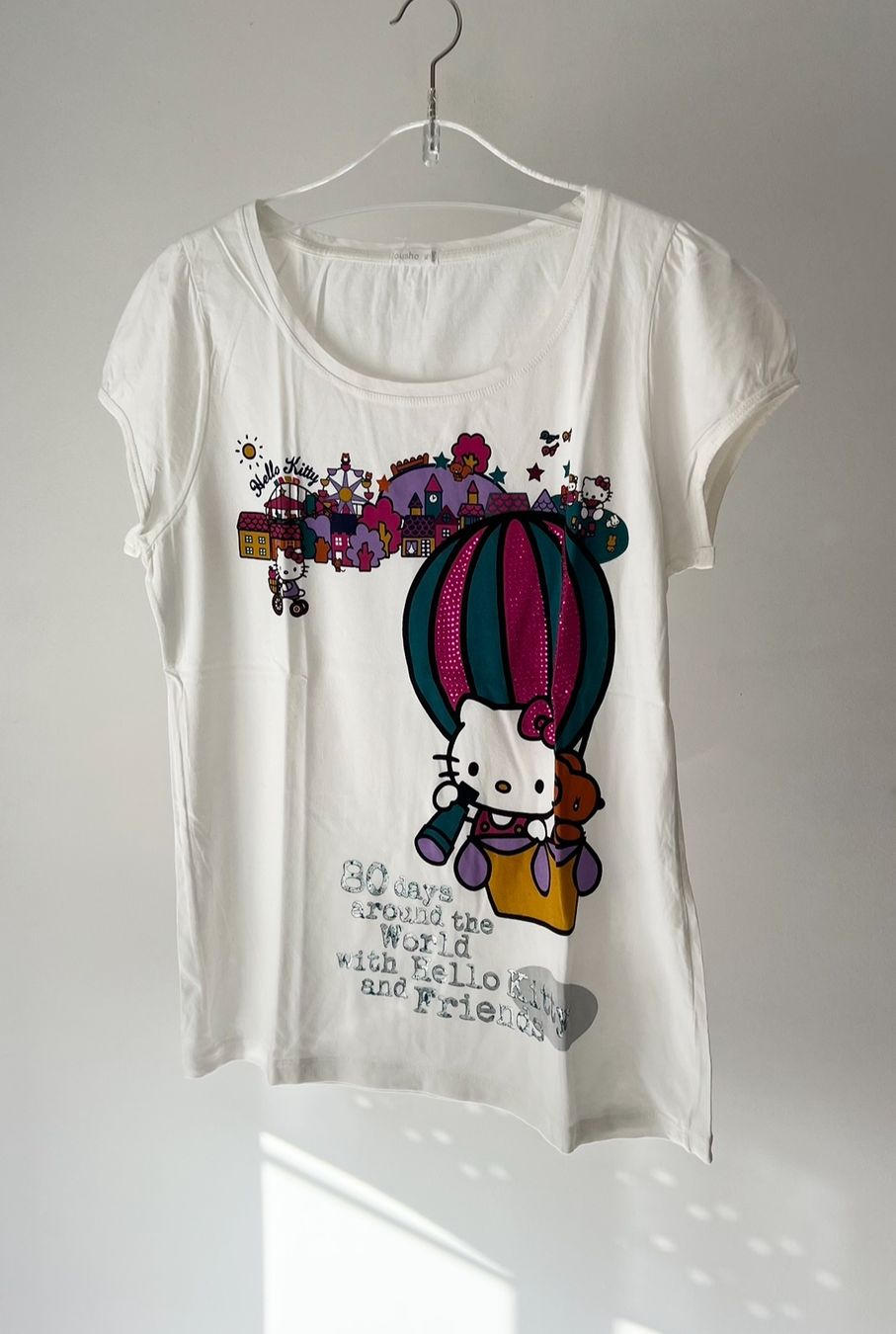 Oysho T-shirts: TShirt Hello Kitty – Neuf (Voir description) à Tagelswangen par fireiceprincess 4
