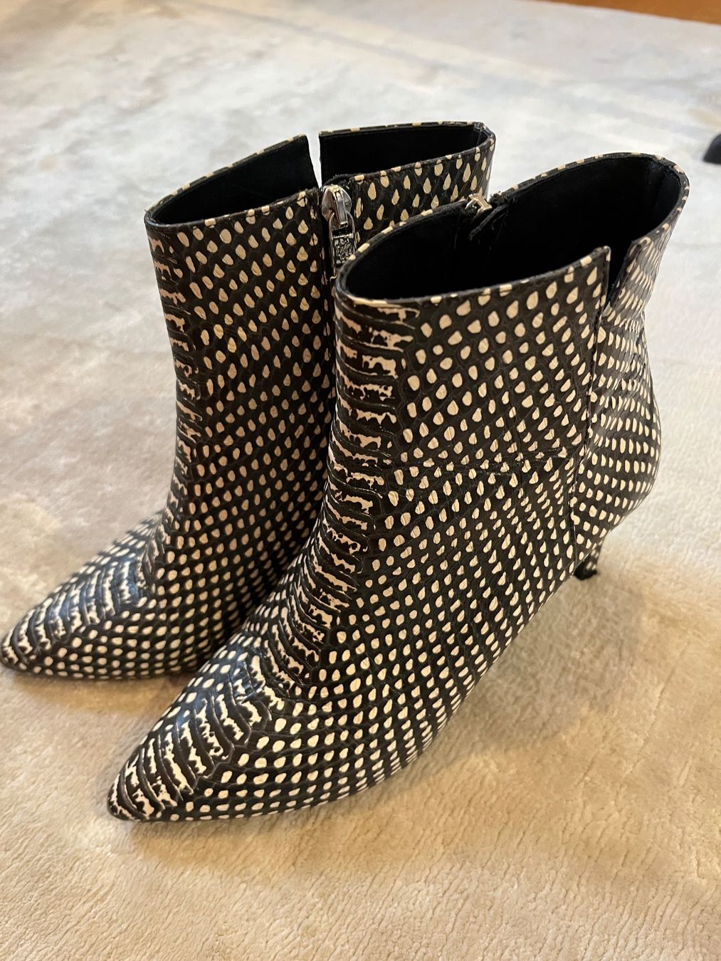 Scarpe da donna: Stiefeletten L.K.Bennett, nur einmal getragen! – Nuovo (secondo la descrizione) da Zollikerberg venduto da Loris810