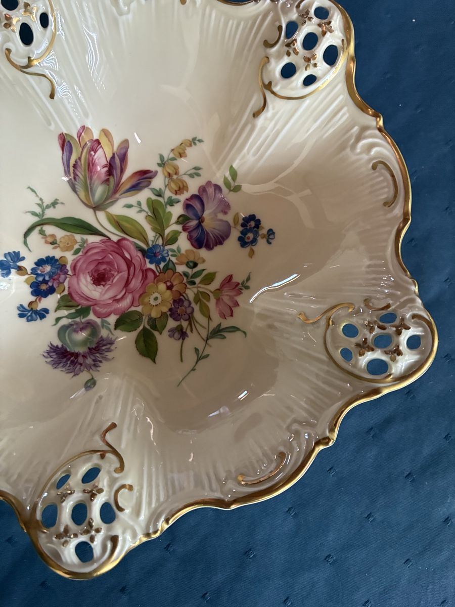 Rosenthal Ciotole: Rosenthal Gebäckschale mit durchbrochenem Rand  – Usato da Dornach venduto da Rosengarten 3