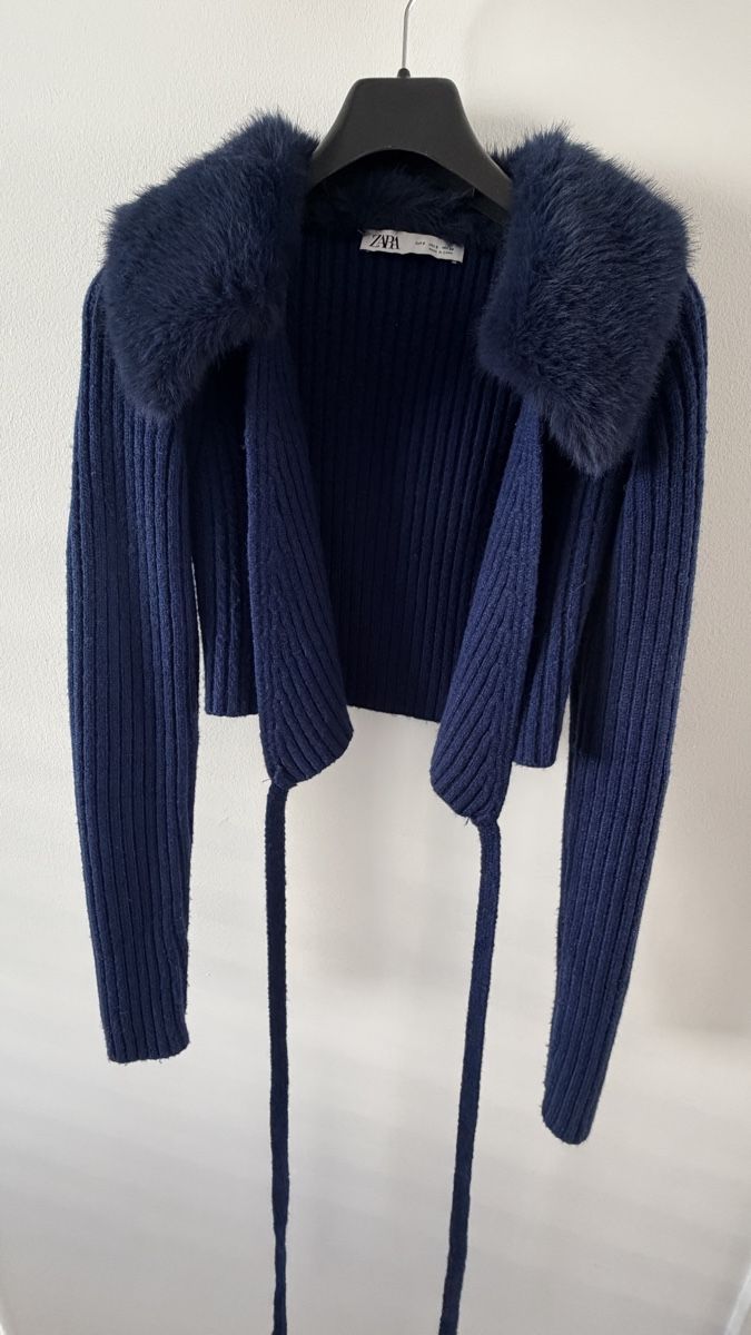 Zara Jacken: Zara Cardigan mit Fell Kragen – Neu (gemäss Beschreibung) aus Glattpark(Opfikon) von sarahnikita 1