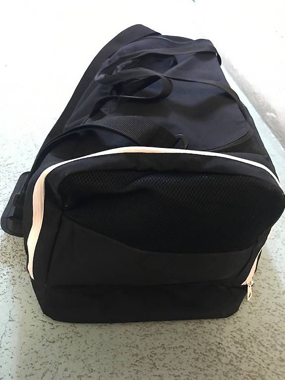 Borse: Sac de sport Adidas – Usato da Lausanne venduto da Juventino_29 2