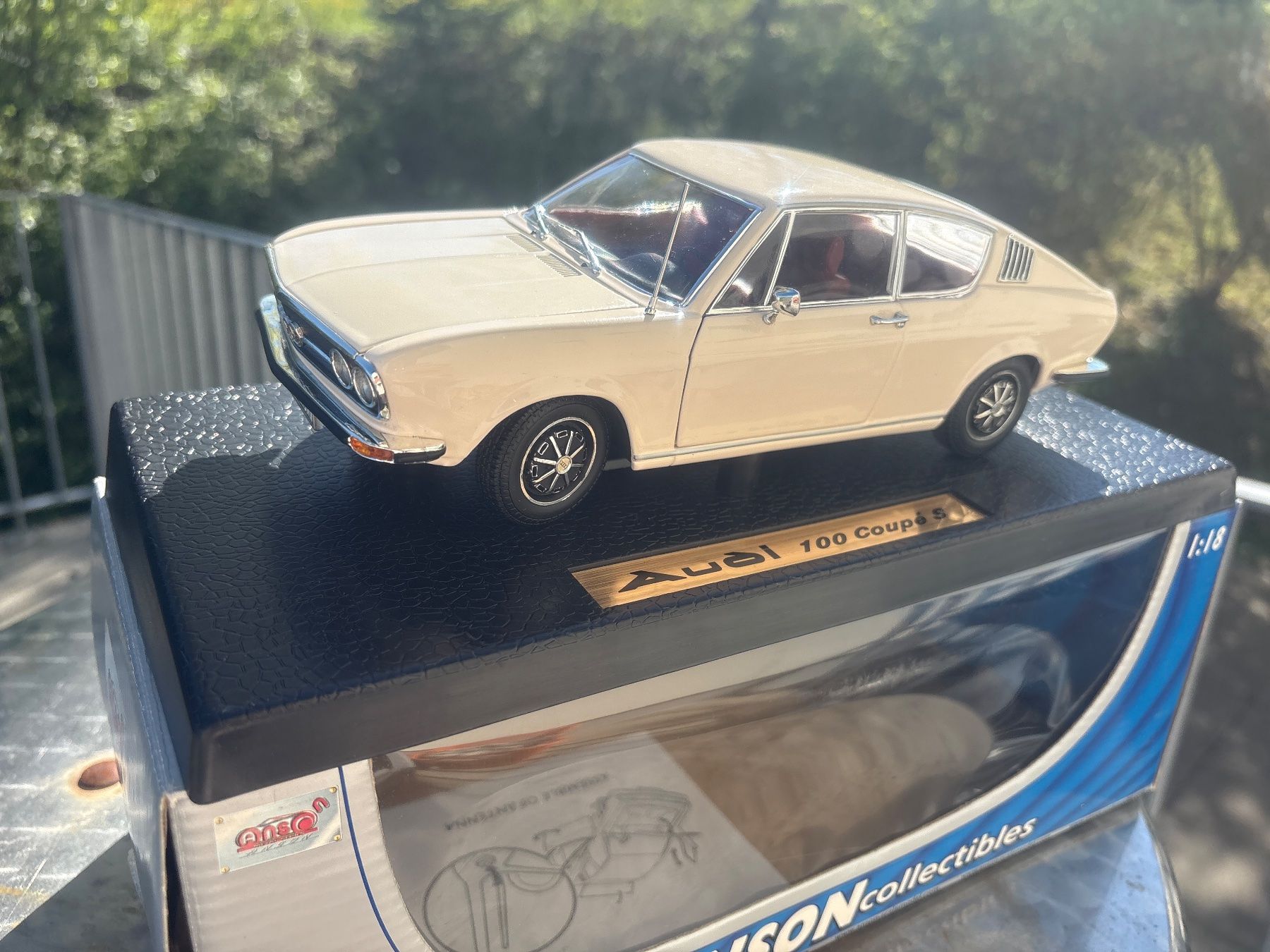 Audi Modellini d'auto: Audi 100 S Coupé 1:18 1975 – Nuovo e nell'imballaggio originale da Aarwangen venduto da kah_79t5