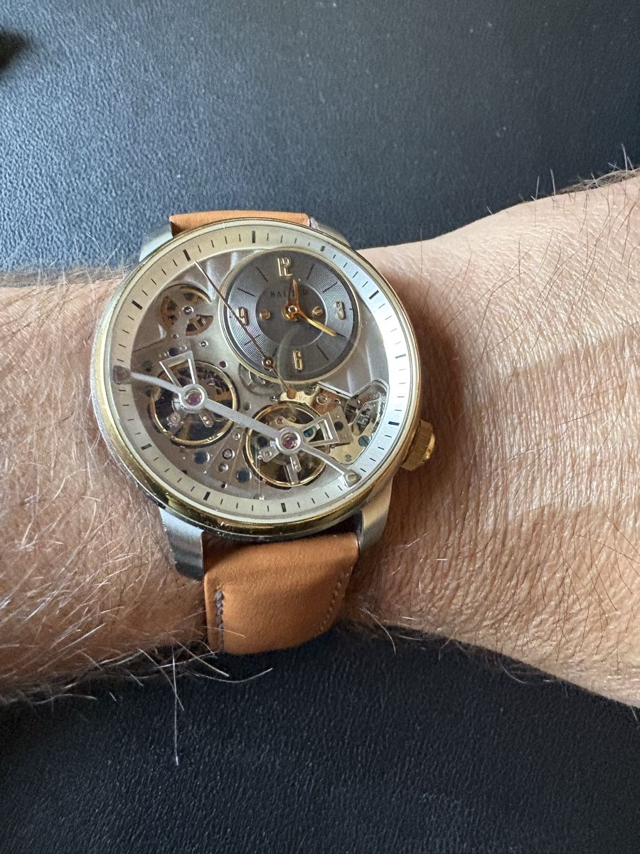 Montres: Montre BA111OD chapter 1.3 automatique – D'occasion à Apples par Kommondor