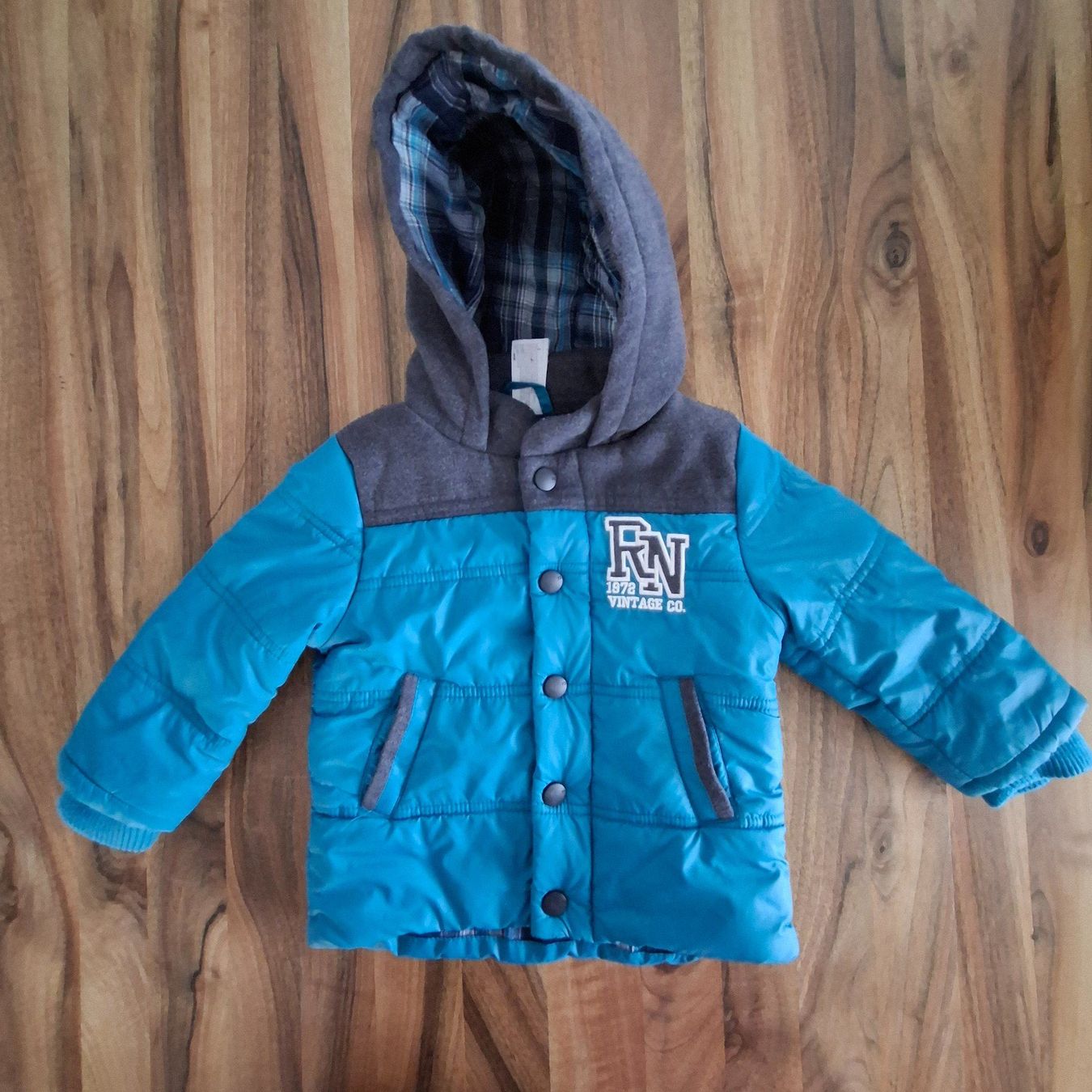 Giacche & Cappotti: Jungen Winterjacke, grün, Gr. 80 – Usato da Sisseln AG venduto da Tropea4334