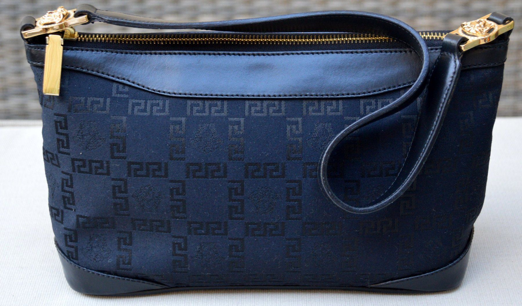 Versace Borse da donna: Tasche VERSACE Méduse Sac – Usato da Collonges venduto da Auganien 1