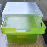 Schubladenbox DIN A4 transparent/grün  5 Fächer