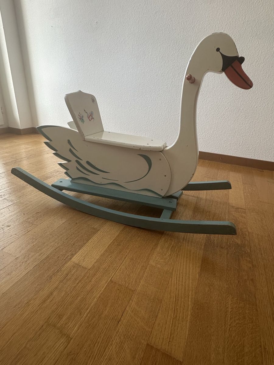 Altre altalene da giardino: Original Wisa Gloria Schaukelschwan  – Usato da Zürich venduto da Riegelina7 2