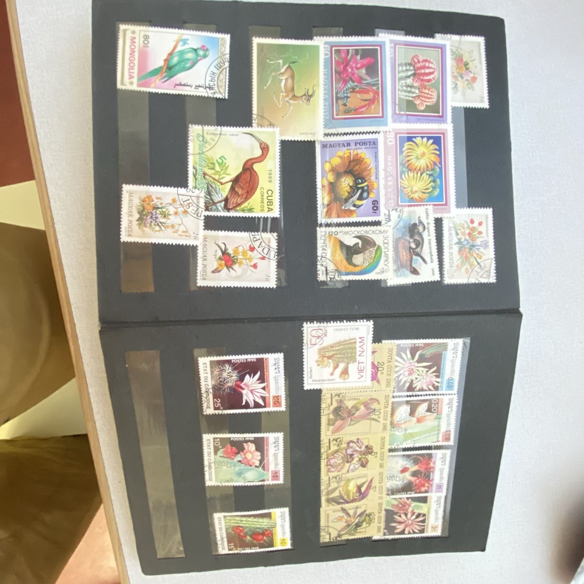 Tutti i francobolli: Stamp Collection - Various Themes, Worldwide, Collection – Usato da Jona venduto da Ksander17 4