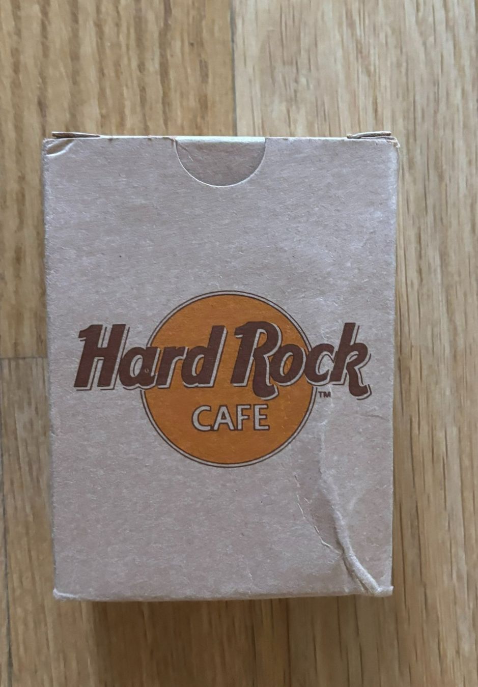 Verres: Zwei Schnapsgläser Hard Rock cafe Baltimore & Dubai mit Box – D'occasion à Basel par sar_z27h 1