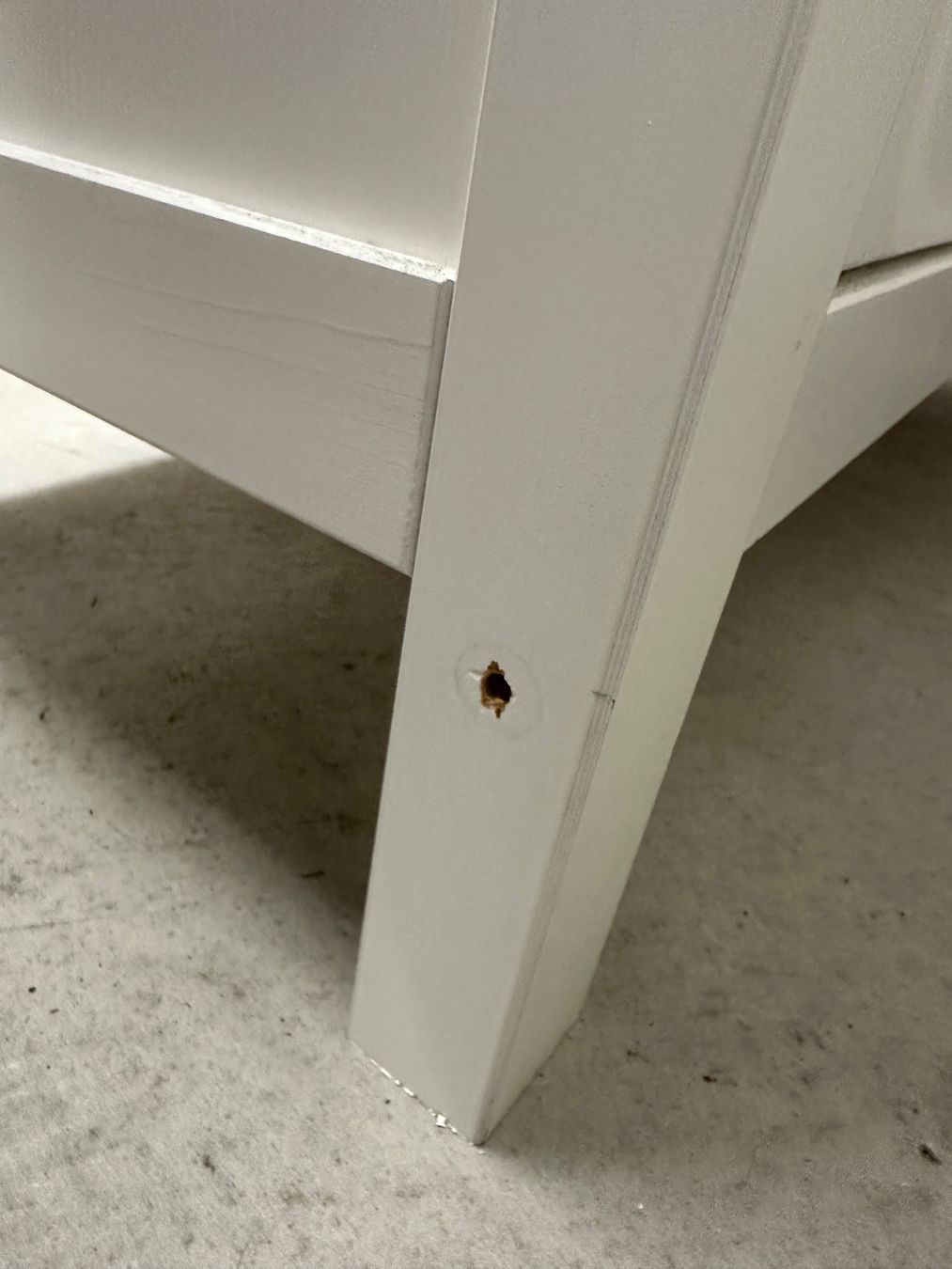 Ikea Vitrines: Hemnes Vitrine/Regal von IKEA – D'occasion à Pfäffikon ZH par annette_81 9