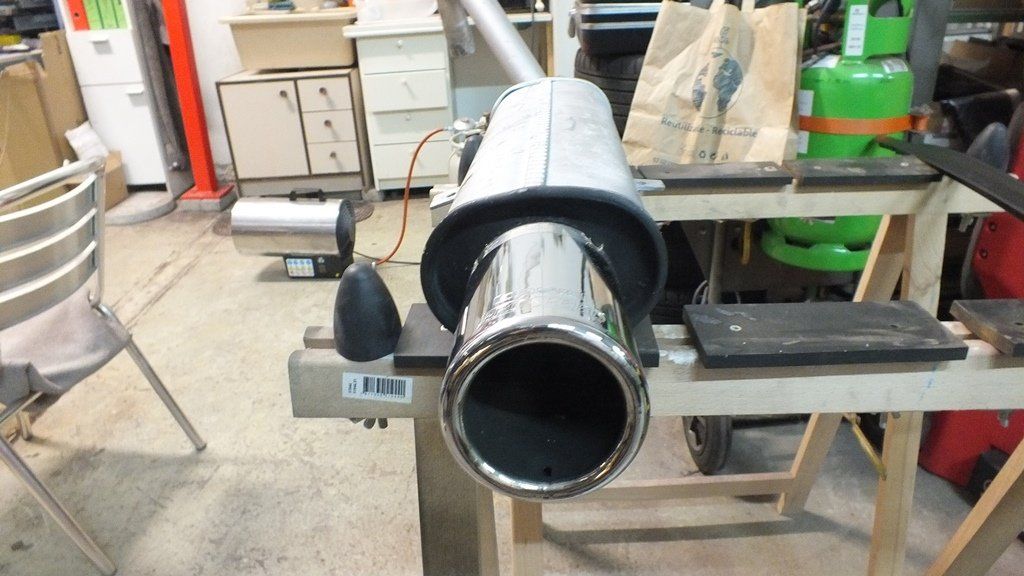 Sistemi di scarico: Auspuff- Endtopf Fiat 124 Spider – Usato da Sirnach venduto da Focus-54 2