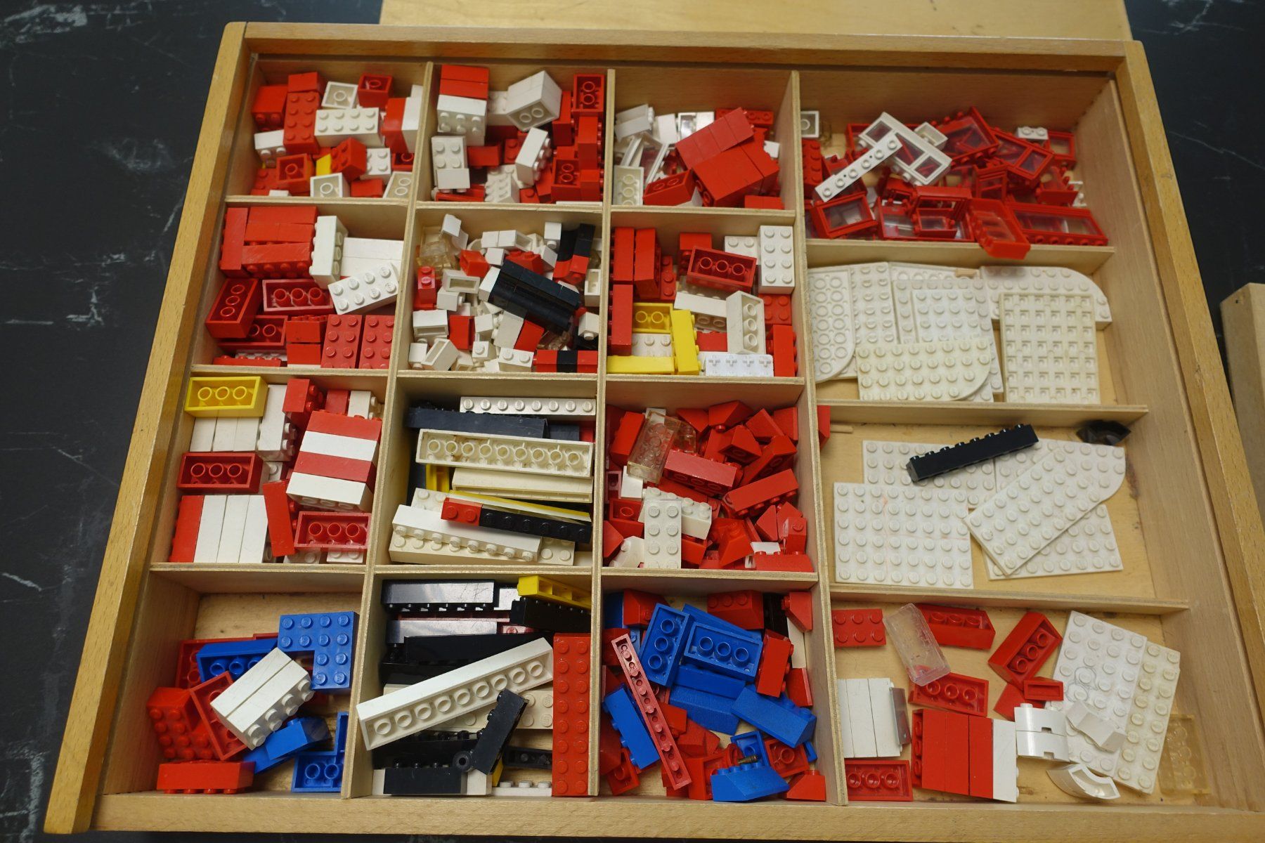 Lego Giocattoli: Original Legokasten inkl. Inhalt – Usato da Belp venduto da Mazarron58 1