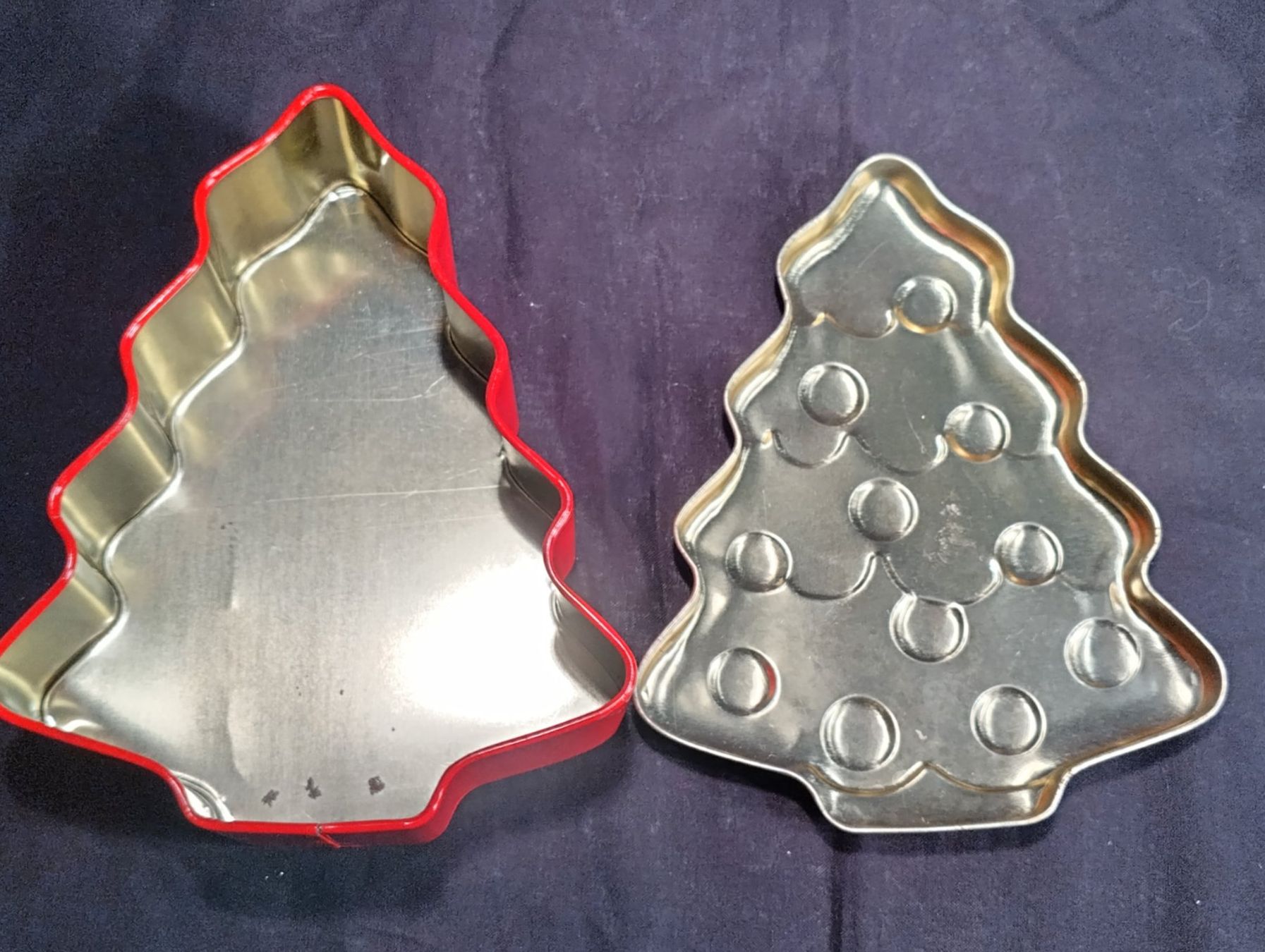 Sonstige Dekorationen & Accessoires: Blechbüchse Weihnachtsbaum, 3D Deckel – Gebraucht aus Bellach von JingleCherry 3