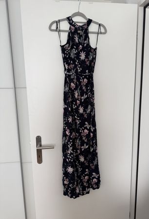 Vero Moda Maxikleid geblümt Dunkelblau Grösse S neuwertig