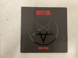 Mötley Crüe LP - Shout at the Devil (VG+)