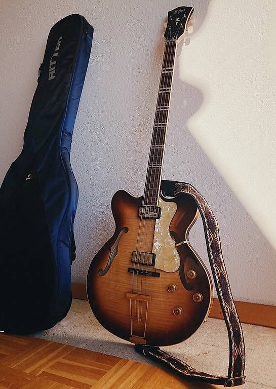Höfner Strumenti musicali: Bass Höfner 500/7 + housse+sangle – Usato da Gland venduto da man_n86c