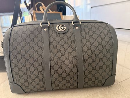 Neue Gucci Reisetasche GG Muster Grau Medium 100% Original