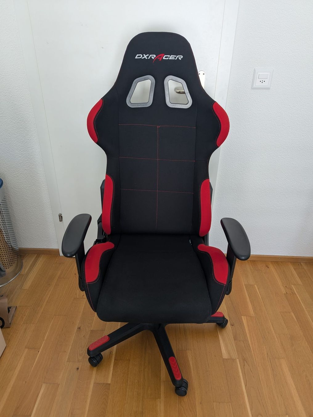 Chaises: Bürostuhl DXRacer Formula – D'occasion à Oberburg par Nudle_8