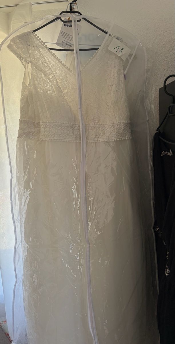 Vestiti: Hochzeitskleid / Brautkleid – Usato da Winikon venduto da nad_vj75 3