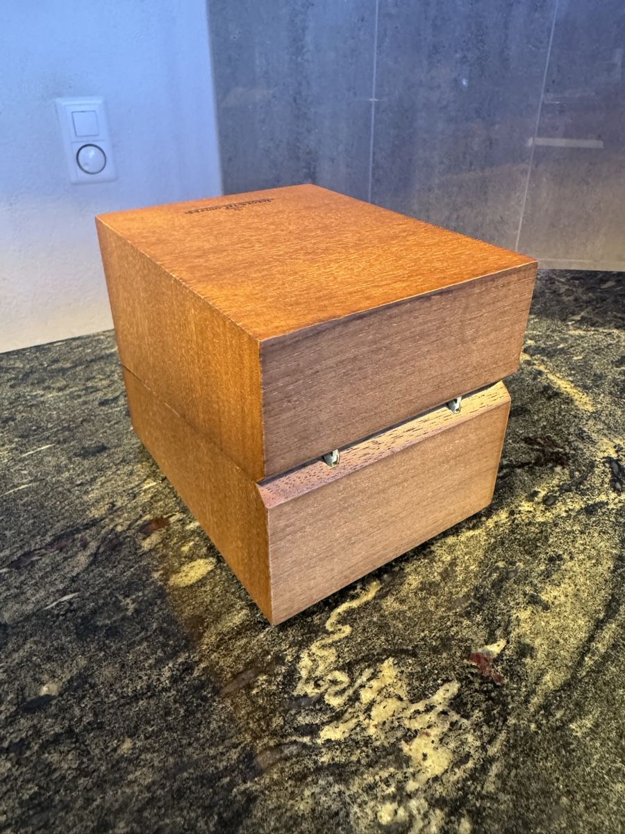 Uhrenboxen: Jaeger LeCoultre Uhrenbox in edlem Holz – Neu (gemäss Beschreibung) aus Oberrüti von HotRod1932 4