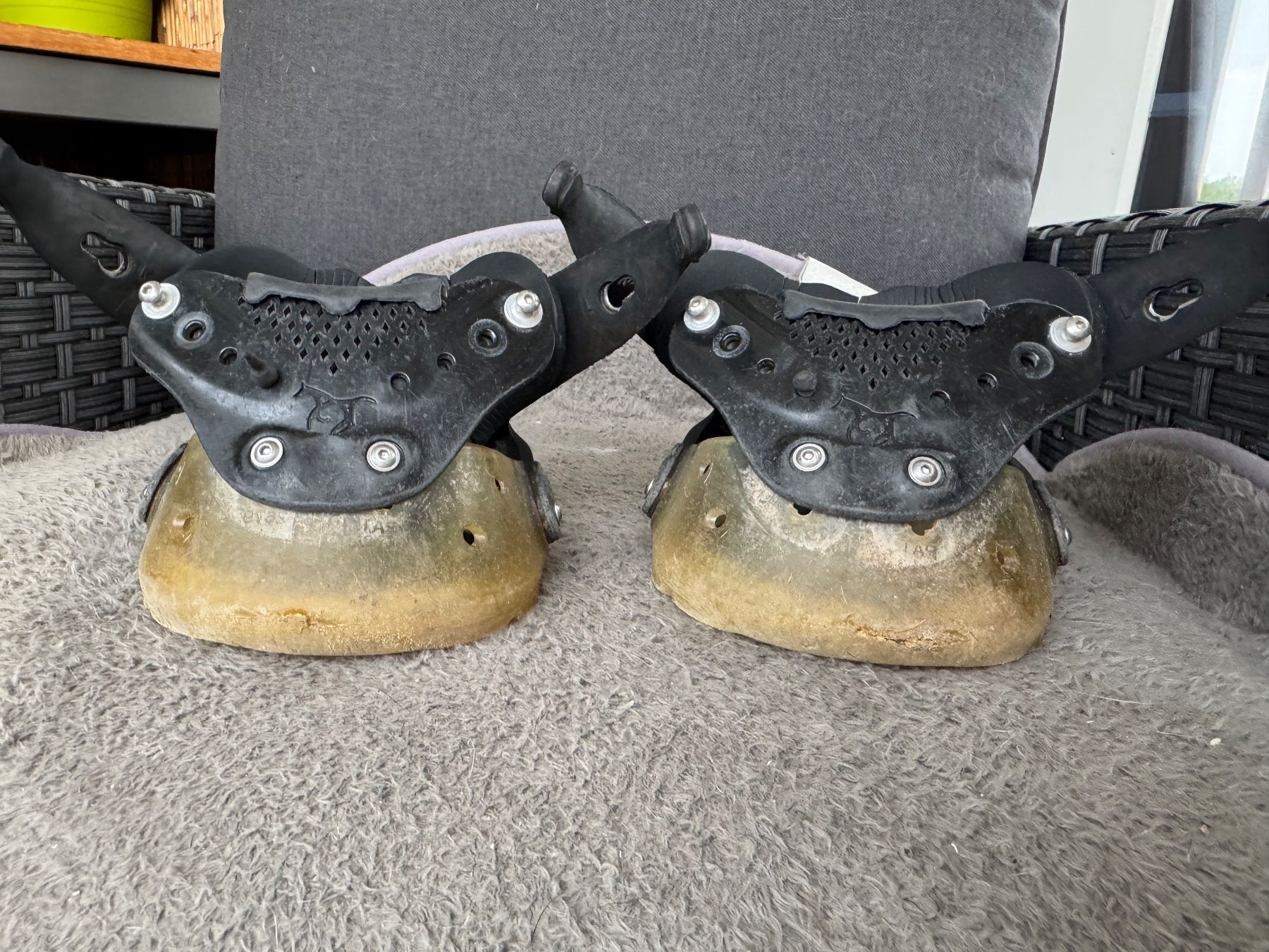 Hufschuhe: Hufschuhe Floating Boots M1-M – Gebraucht aus Oberembrach von Ballingo