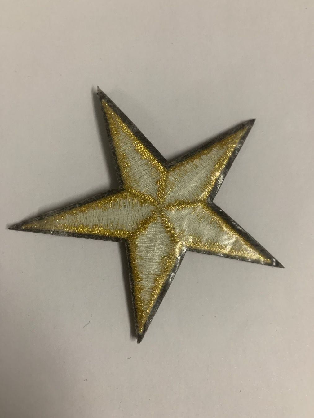 Toppe: Stern Gold Gross Badge, Patch, Aufnäher – Nuovo e nell'imballaggio originale da Ostermundigen venduto da Mcone 2