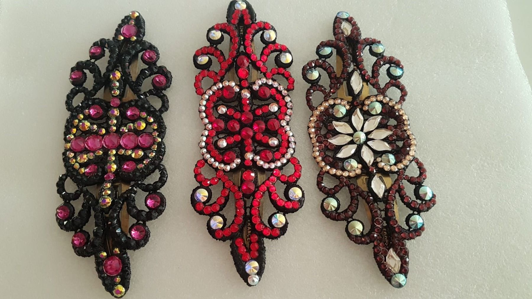 Accessori per capelli: Haarspange  mit  Swarovski Steinen 13cm. – Nuovo (secondo la descrizione) da Zürich venduto da 280_yc86