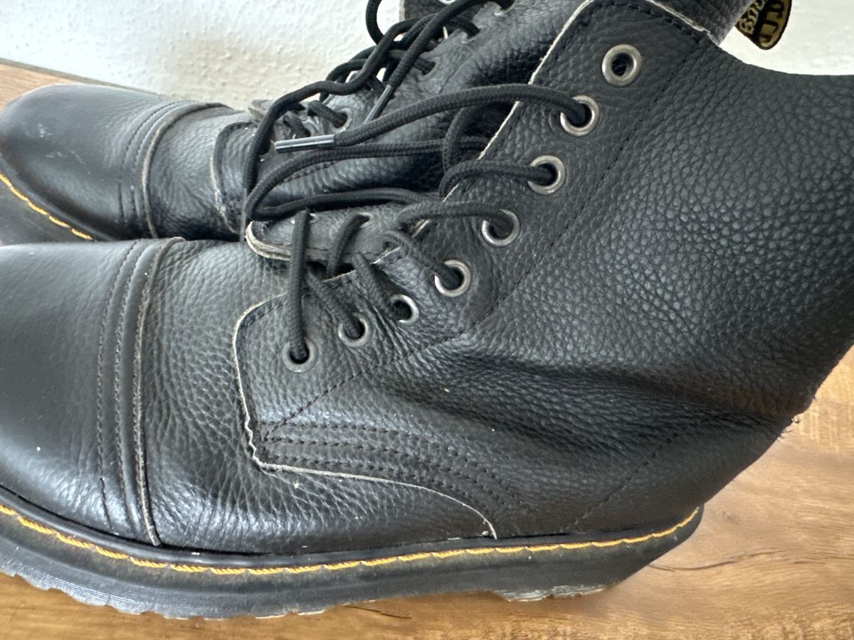 Dr. Martens Scarpe da donna: Doc Martens - Bottes en cuir noir, taille 40, – Usato da Brügg BE venduto da Goob 3