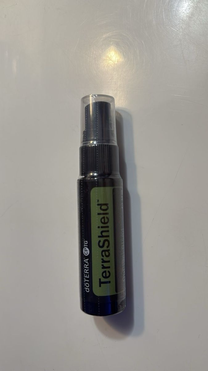 Doterra Oli essenziali: Doterra Terrashield Spray ätherisches Öl outdoor blend – Nuovo e nell'imballaggio originale da Allschwil venduto da meeresperle