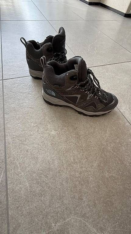 Damenschuhe: The North Face Dryvent 38.5 – Gebraucht aus Canobbio von mel_c96b 1