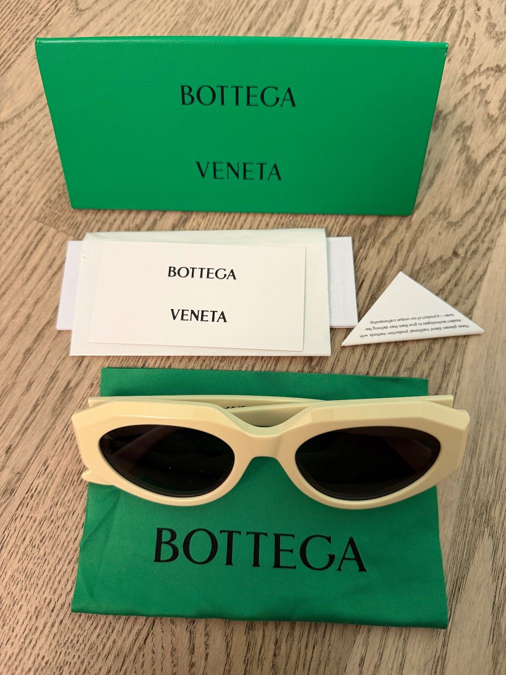Bottega Veneta Occhiali & Lenti: Bottega Veneta sonnenbrille – Nuovo e nell'imballaggio originale da Wollerau venduto da mar_cnx6