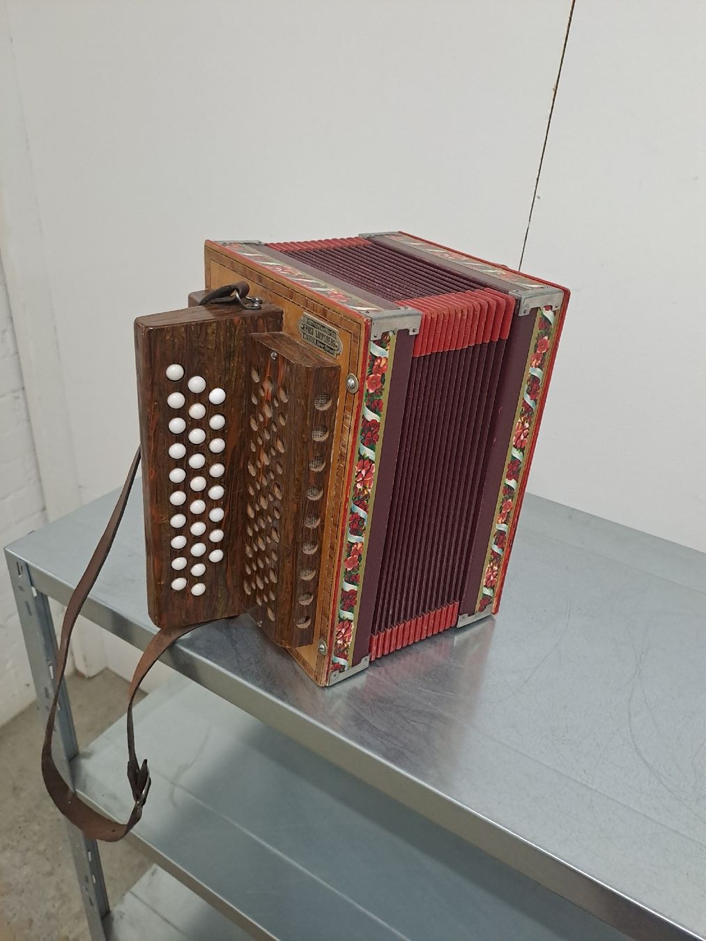 Strumenti musicali: salvisberg orgeli ton B – Usato da Villeneuve venduto da BibiVintage 1