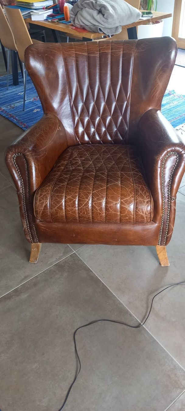 Poltrone: Fauteuils en cuire – Usato da Marly venduto da Ursula37