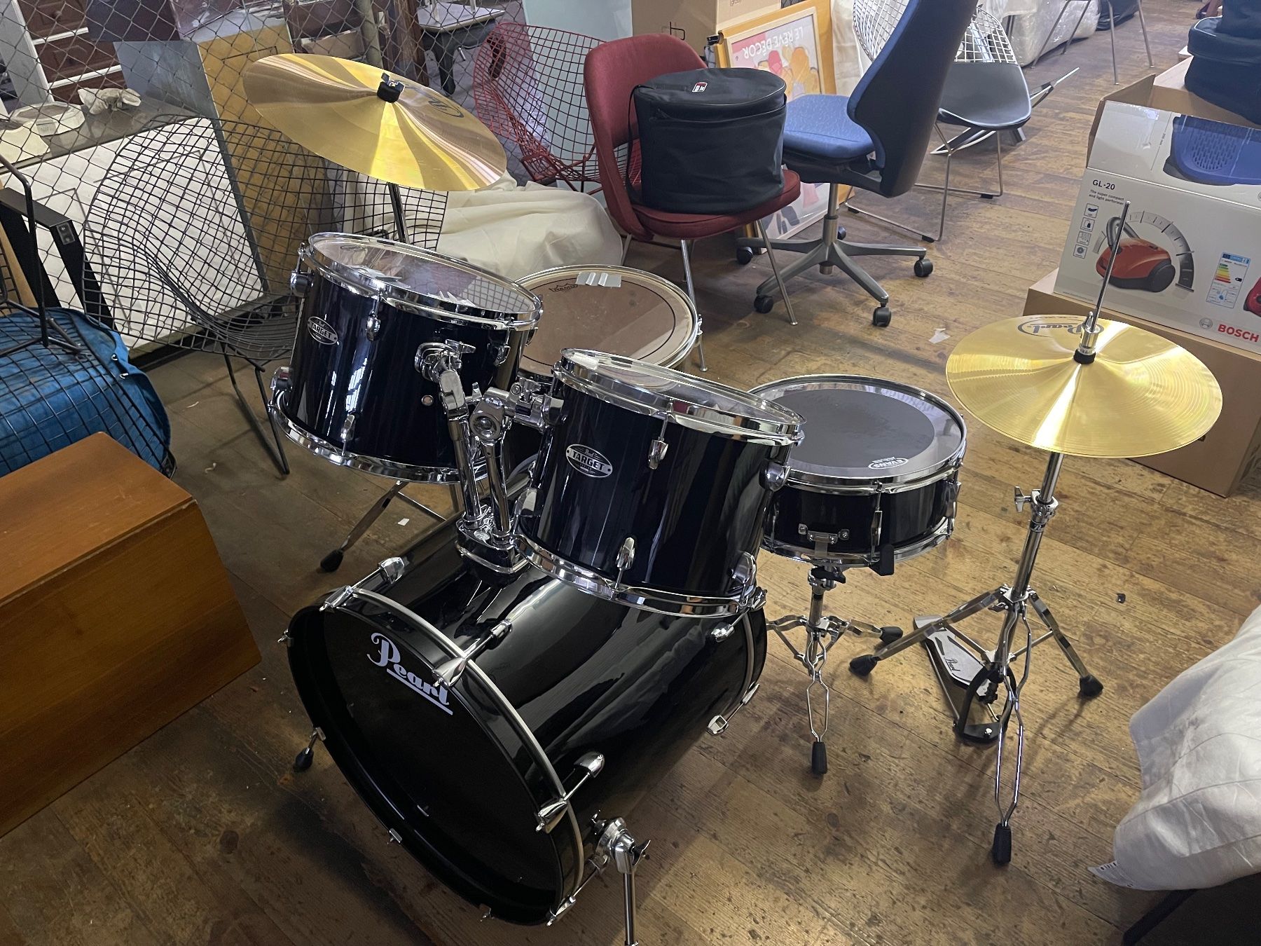 Strumenti musicali: Pearl Target Drum Kit – Usato da Wil SG venduto da HappyC 1