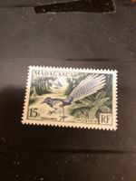 Madagascar: Timbre rare 15F - Collection d'automne!