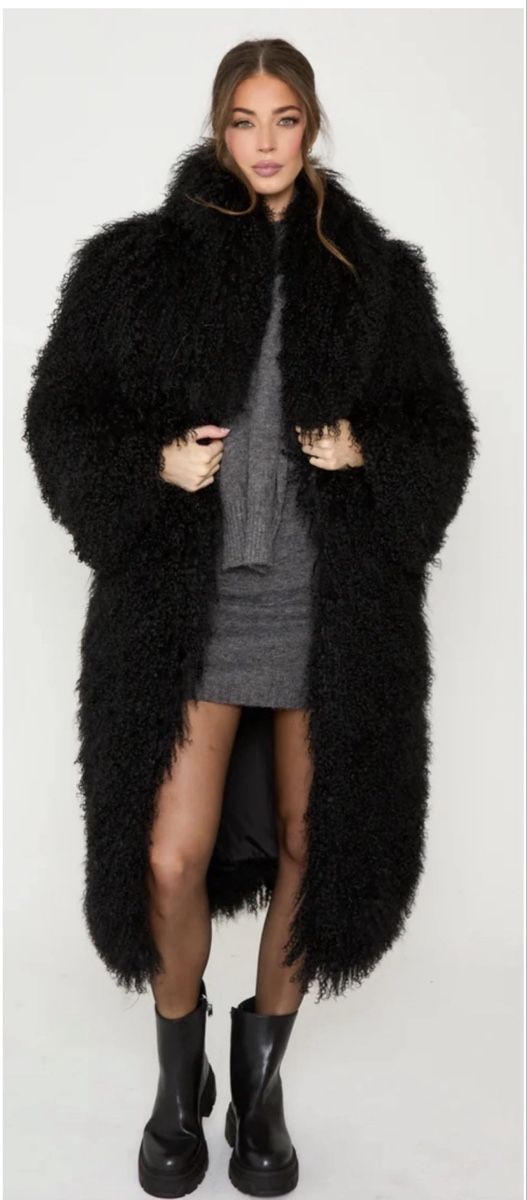 Mäntel: Mongolian Lamb coat – Gebraucht aus Genolier von tan_rd6s 8