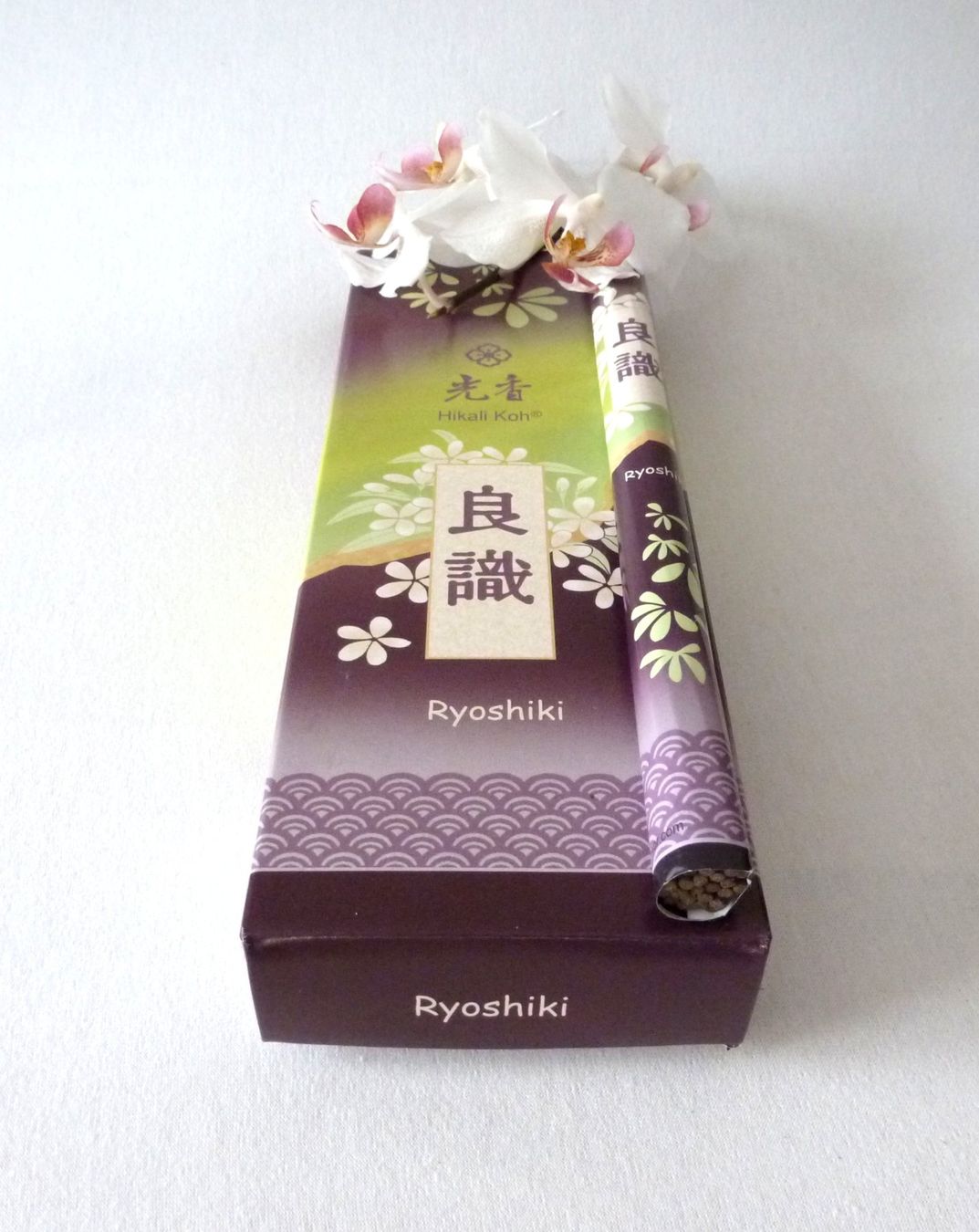 Candele: Räucherstäbchen RYOSHIKI - Hikali Koh – Nuovo e nell'imballaggio originale da Mauren venduto da Yeelen