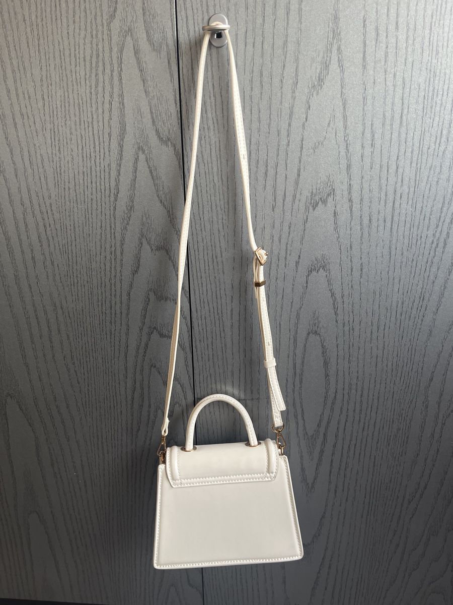 Autres vêtements & accessoires: Sac à bandoulière blanc Zara – D'occasion à Le Locle par Ophelhugy 1