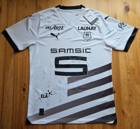 Stade Rennes Trikot Puma Gr. M NEU Frankreich Fussball