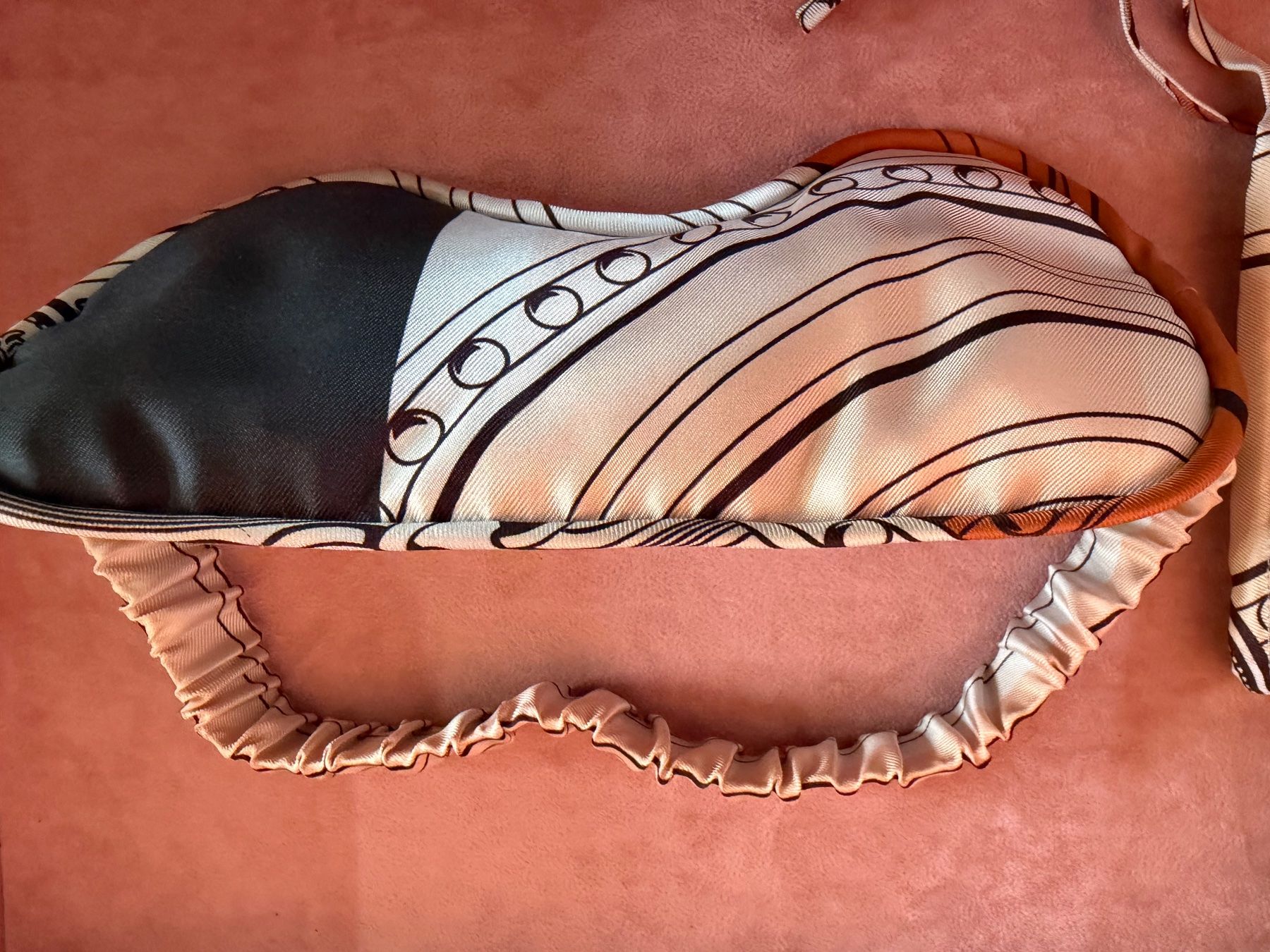 Altro in Cosmetici & Cura: Hermes Schlafmaske – Nuovo e nell'imballaggio originale da Zürich venduto da SecondhandZurich 2