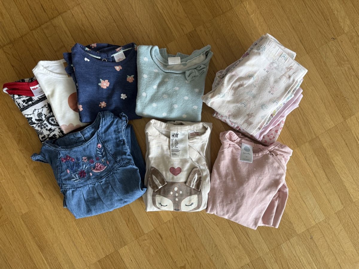 Lotti & Set di vestiti: Mädchen Kleiderset Gr. 62 & 68 – Usato da Schwerzenbach venduto da Le_roy 3