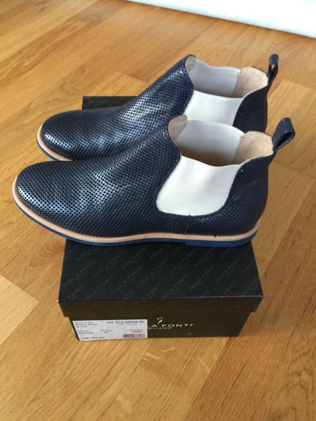 Scarpe da donna: Stiefeletten Gr. 37 – Nuovo (secondo la descrizione) da Zürich venduto da froschchen79