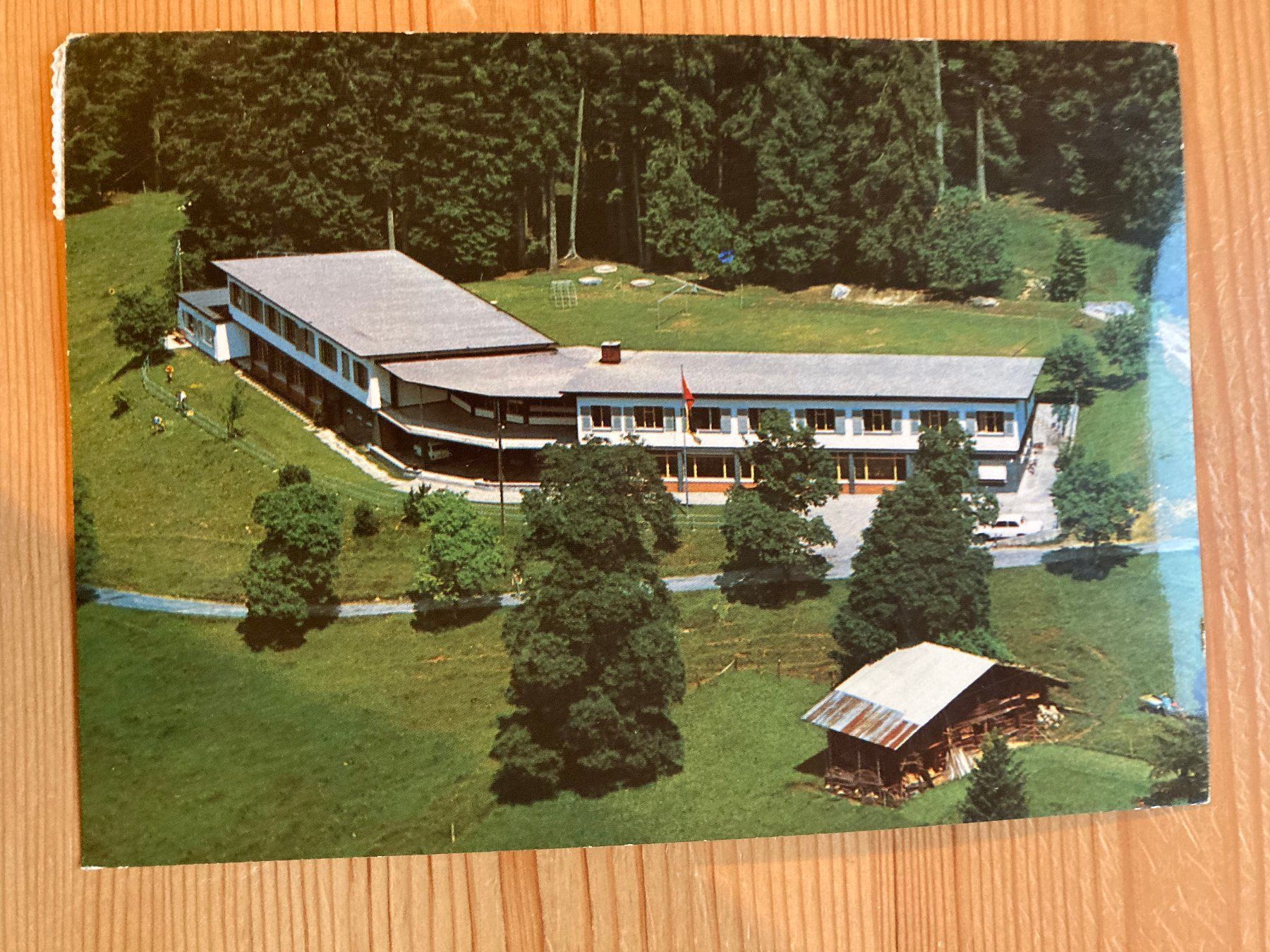 Cartoline postali: Waldegg-Beatenberg  Ferienheim - AK 1974 – Usato da Oberuzwil venduto da Henri09