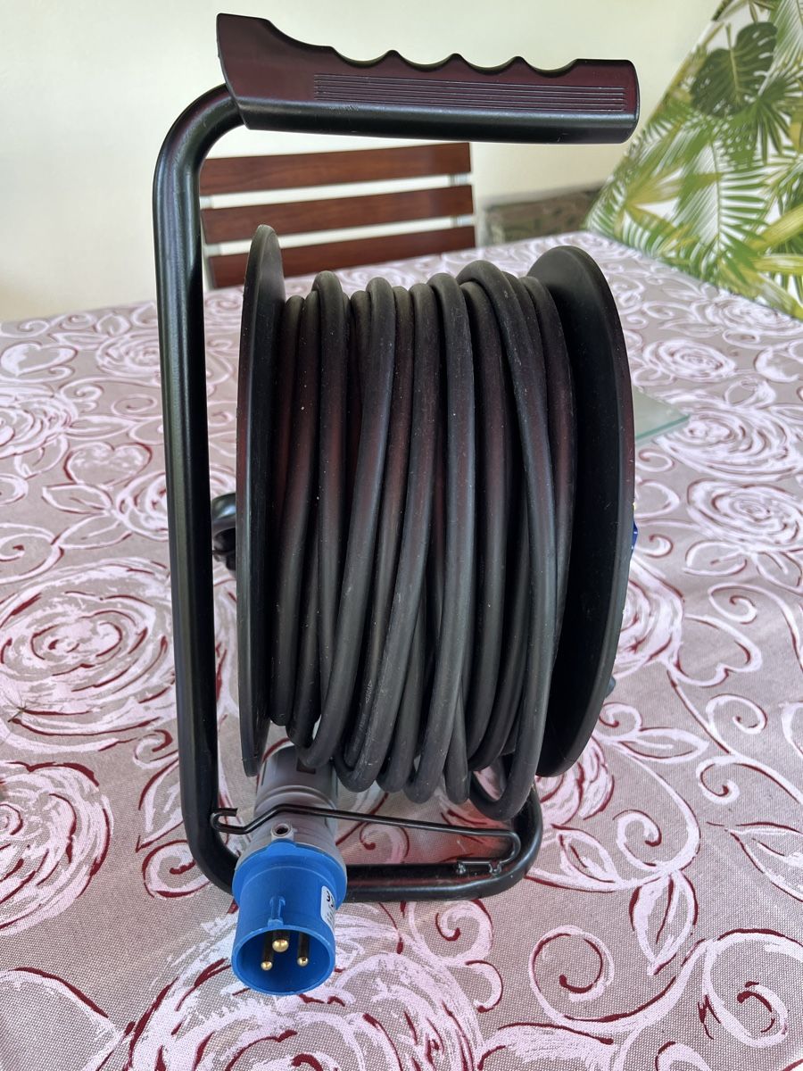 Kabel: Kabelrolle 30 m – Gebraucht aus Kölliken von pri_ga 1