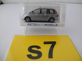 Rietze 51095  Ford Galaxy Armee, Nr. s7